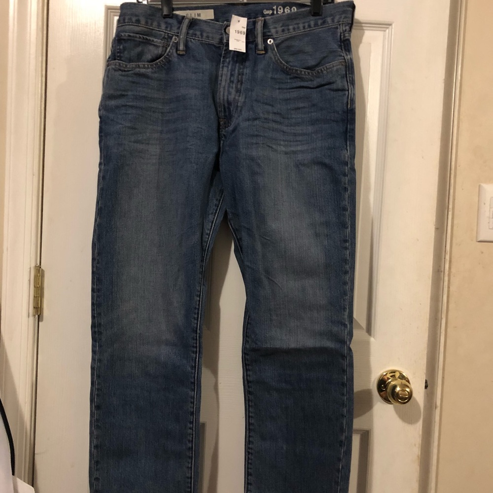 Gap slim fit size 34 pale blue jeans